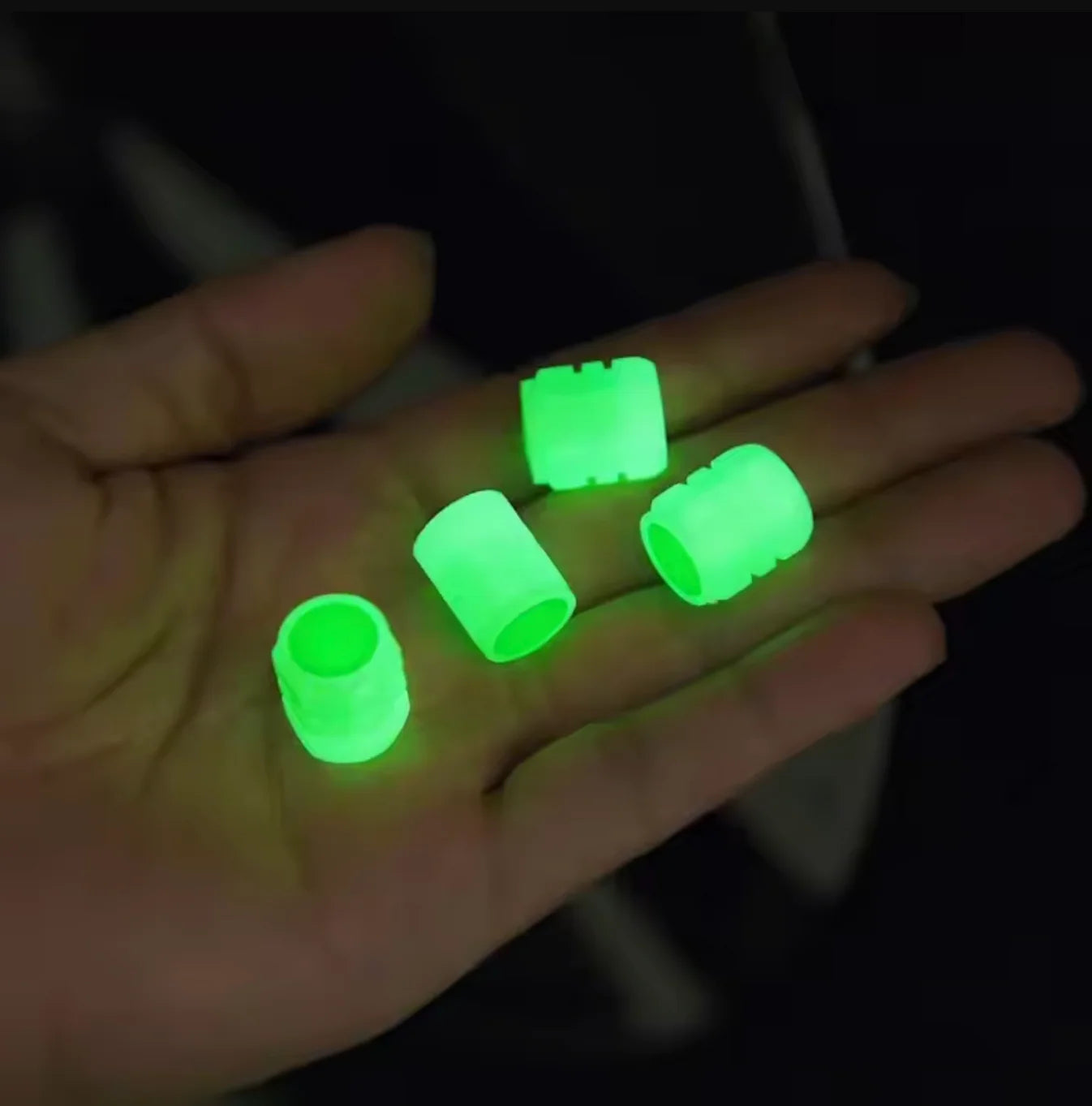Car Logo Glow Valve Caps (4PCs)