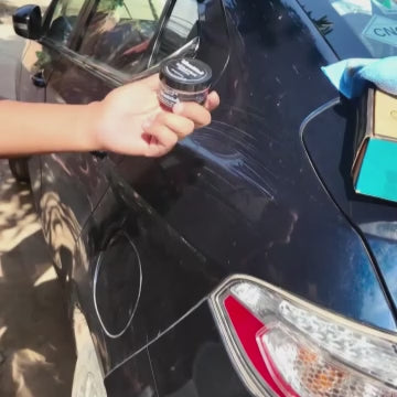 Scratch-Erasing Vehicle Polishing Gel